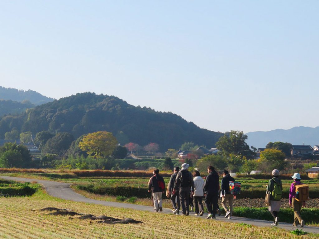 奈良県明日香村のAsageshikiトレッキングツアー