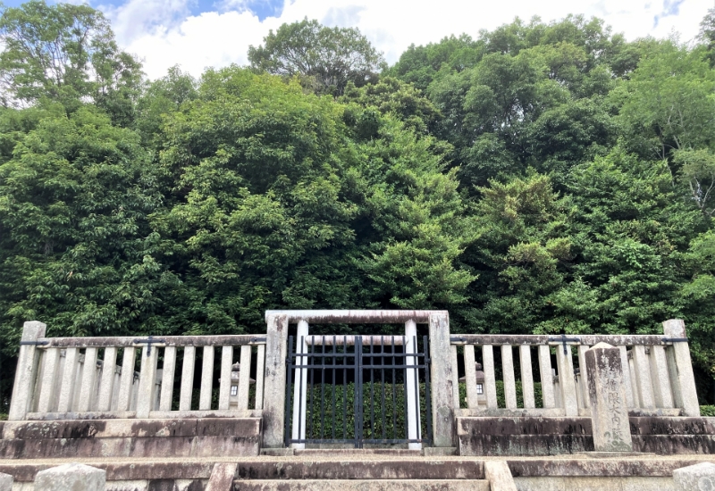Mausoleum of Emperor Tenmu and Emperor Jito